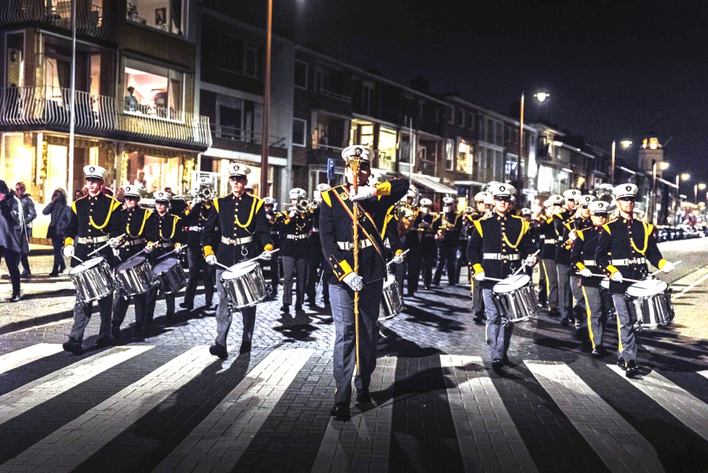 Jubilerende Rijnmondband opent deuren nieuw clubgebouw