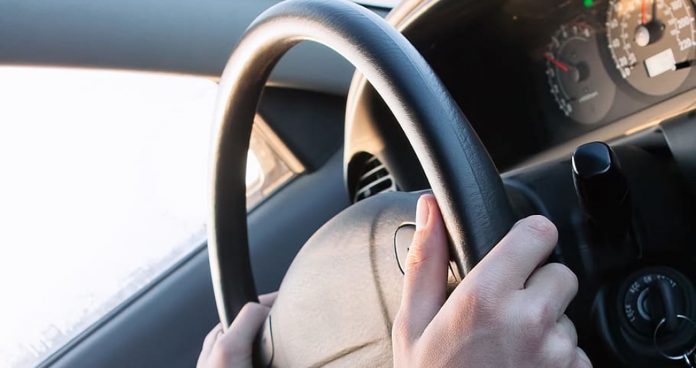 60 uur taakstraf en zes maanden rijontzegging voor beschonken en gepepperde Schiedammer