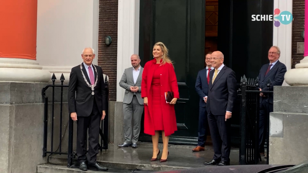 Koningin Máxima woont lancering SchuldenlabMVS in de Havenkerk bij