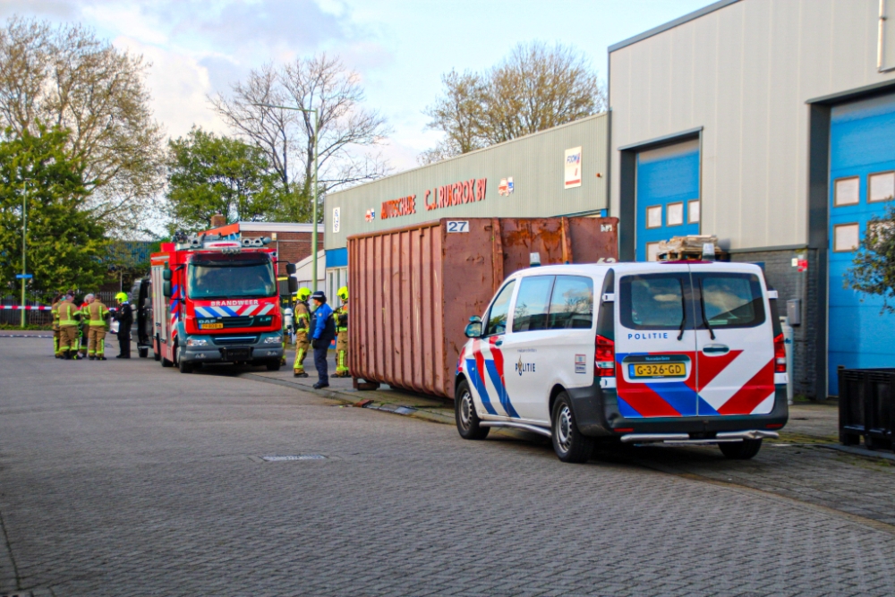 Mogelijk drugslab in Vlaardingen wordt ontmanteld