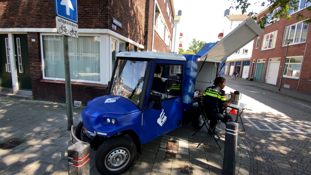 &#039;Wij gaan voor het goede gesprek&#039;, buurtbewoners op de koffie bij de politie