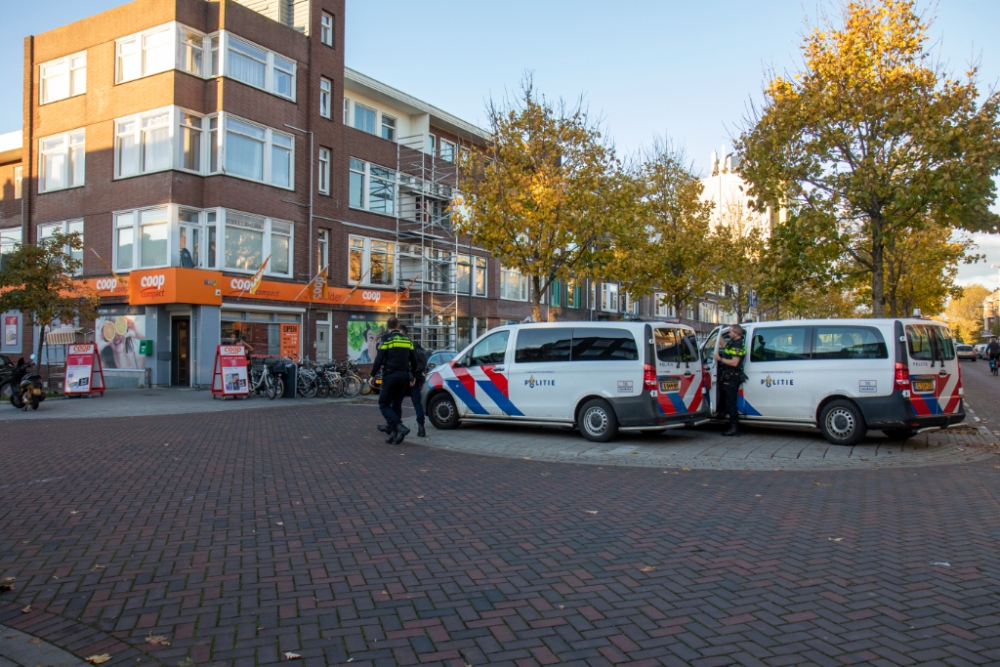 Voor vijfde keer overval op Coop supermarkt in West, verdachte snel aangehouden, buit weg