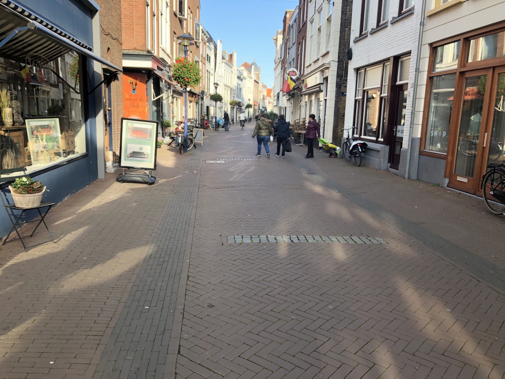 Aanpak Hoogstraat gaat, iets goedkoper, toch door