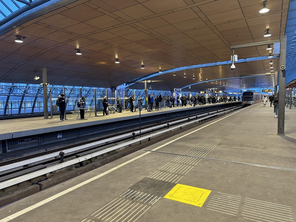 Metro A rijdt niet naar Schiedam Centrum: &#039;reis met metro B&#039;