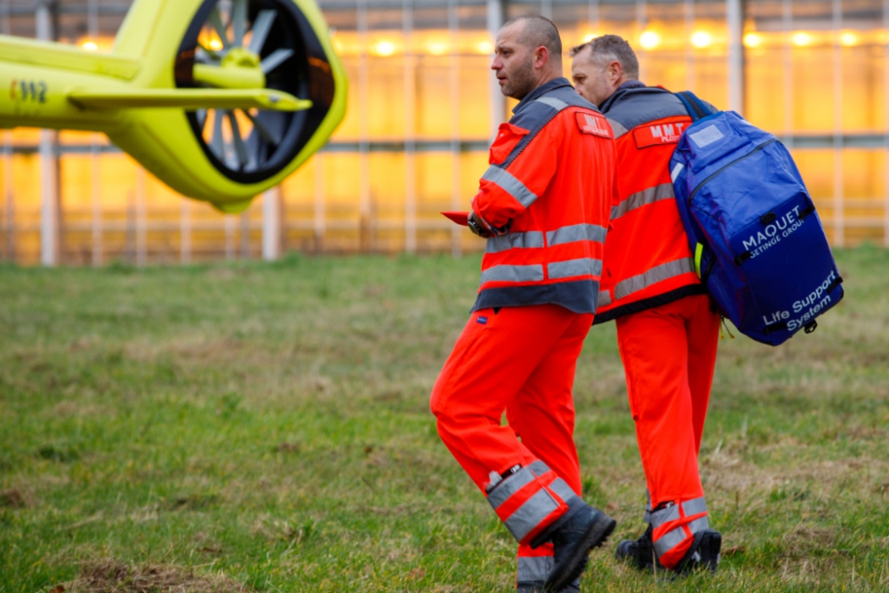 Traumahelikopter uitgerust met een mobiele hart-longmachine (ECPR)