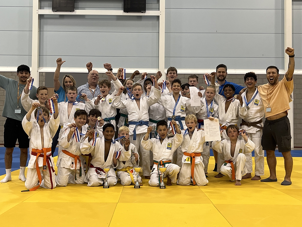 Schiedamse judoërs heersen op Zuid-Hollands kampioenschap teams