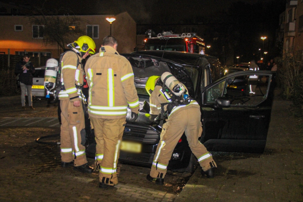 Derde autobrand in zelfde buurt in paar dagen tijd