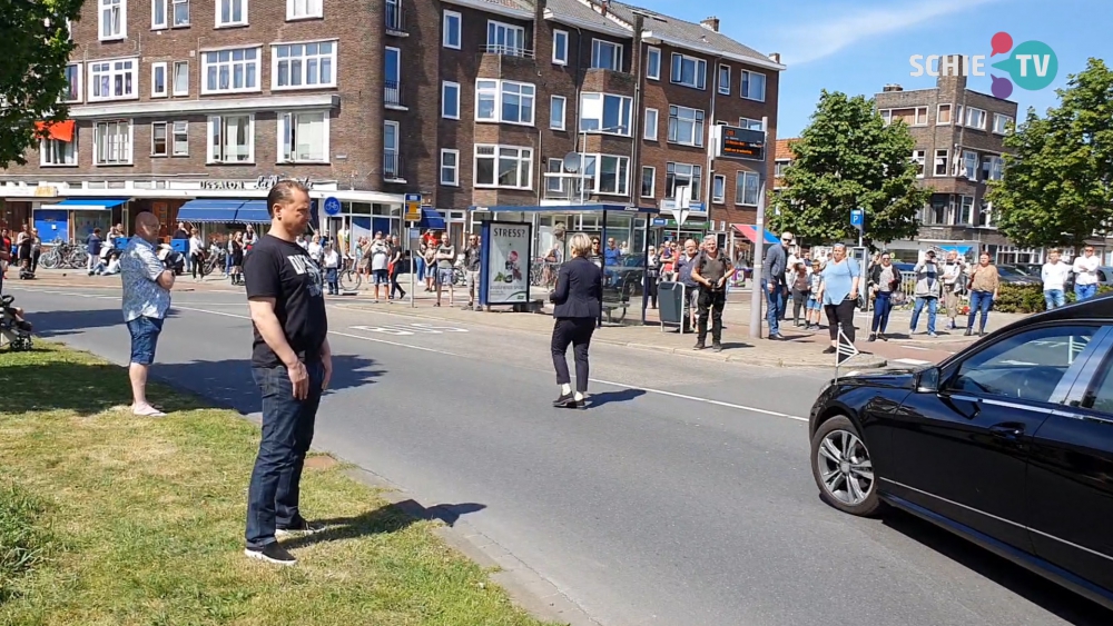 Indrukwekkende eerbetoon aan Gerard Tuyp