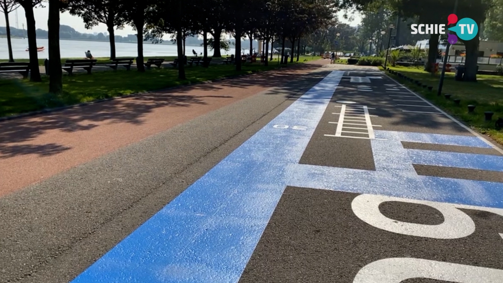 Vernieuwde Maasboulevard is sportiever en veiliger: “Er werd soms nog behoorlijk hard gereden”