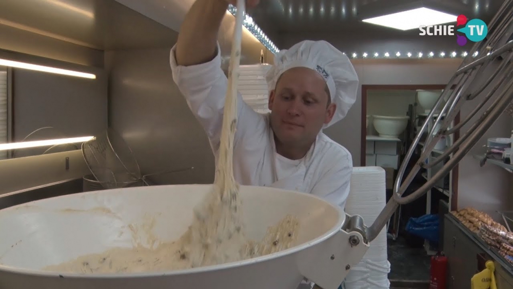 Nico Sterrenberg beste oliebollenbakker van Nederland