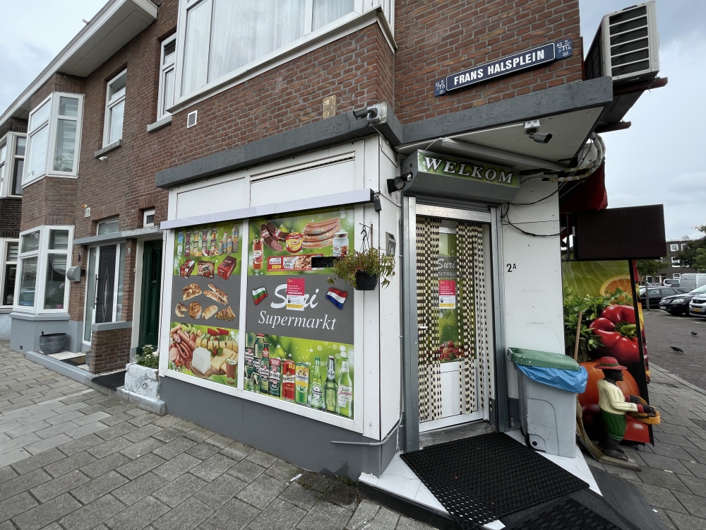 Supermarkt in West door gemeente gesloten &#039;na geweld tegen handhavers&#039;