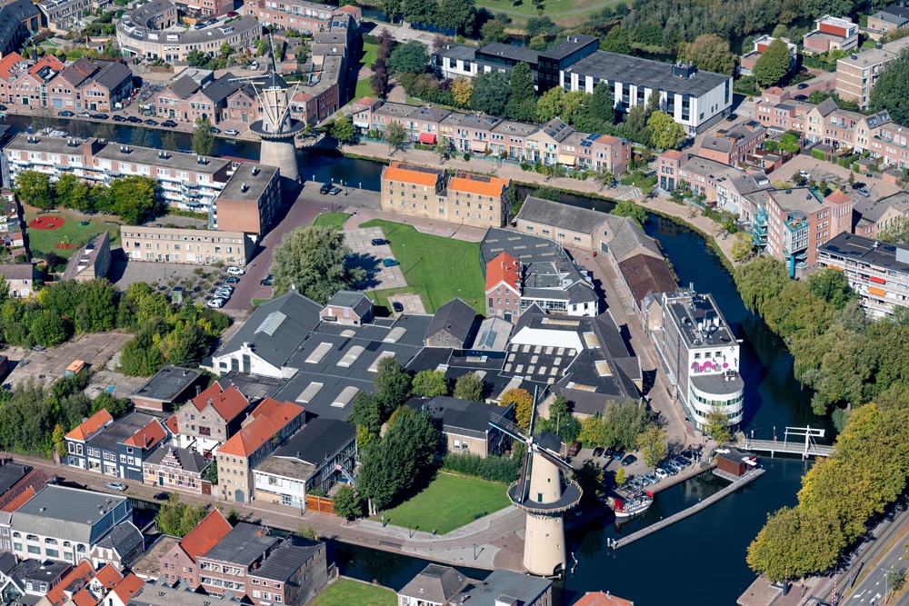 &#039;Veel animo voor bustours op Nieuwbouwdag Schiedam&#039;