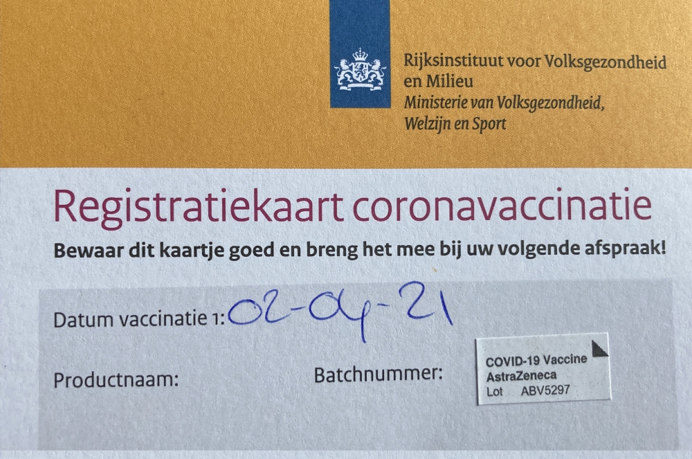 Nederland stopt voorlopig met AstraZeneca voor mensen onder de 60 jaar