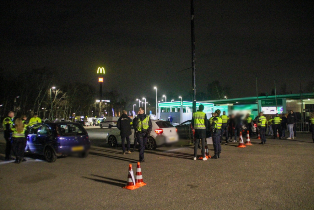 Grote verkeerscontrole in Vlaardingen: ruim 40.000 euro geïnd en een aantal aanhoudingen