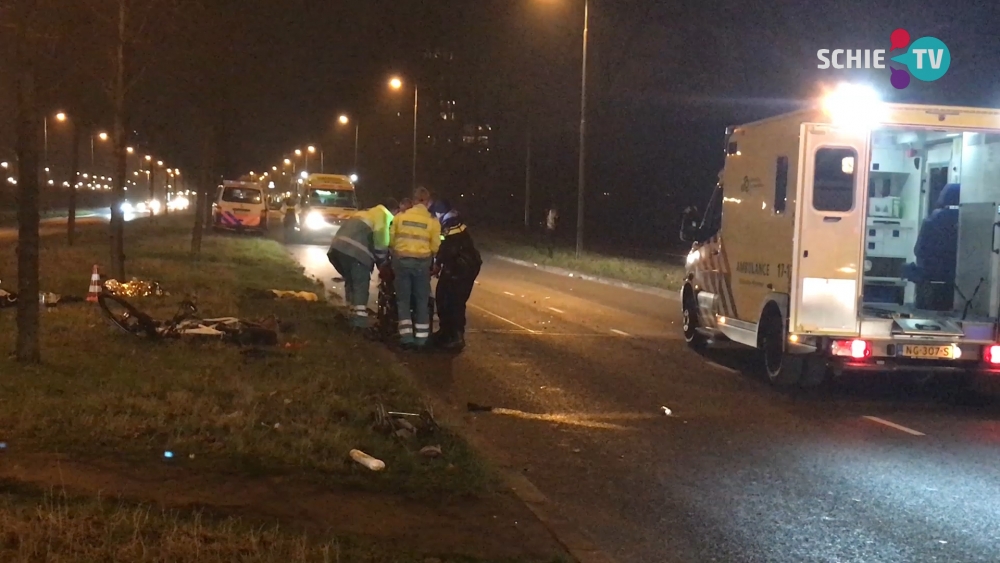 Motorrijder schept voetganger op Churchillweg