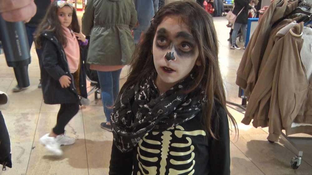 Halloween bij de Kinderopvang in het winkelcentrum