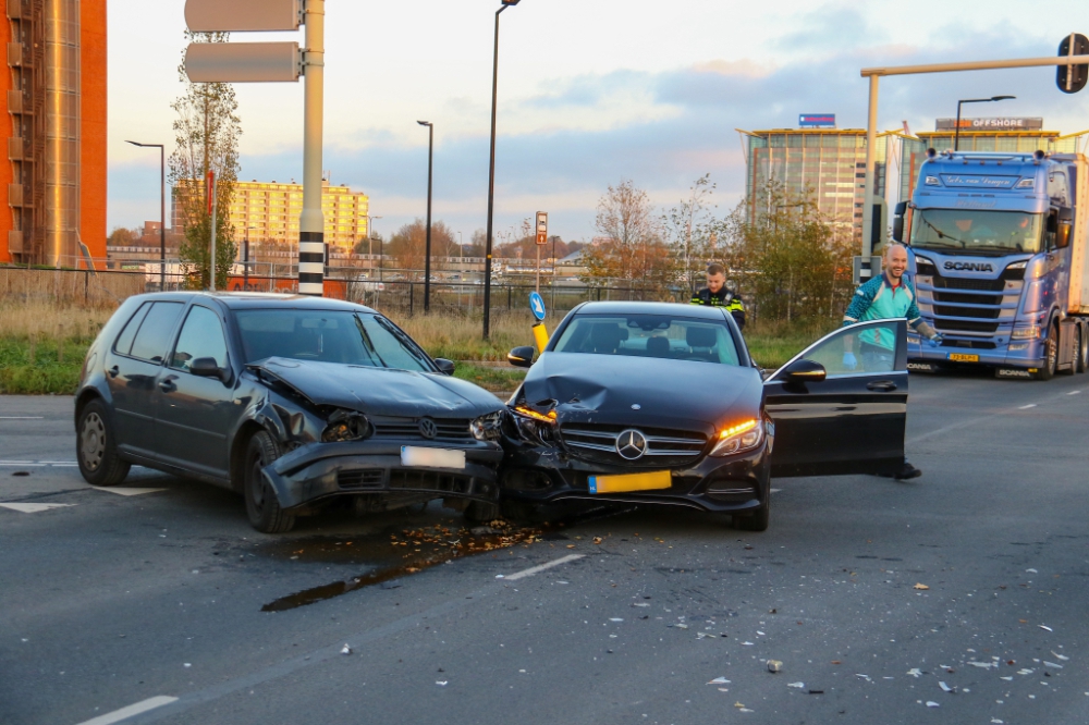 Verkeersinfarct Vijfsluizen en A4 door ongeval