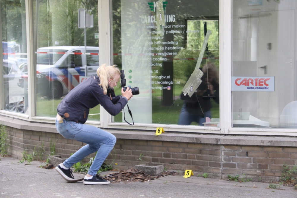 Kogelgaten in Vlaardings pand na beschieting