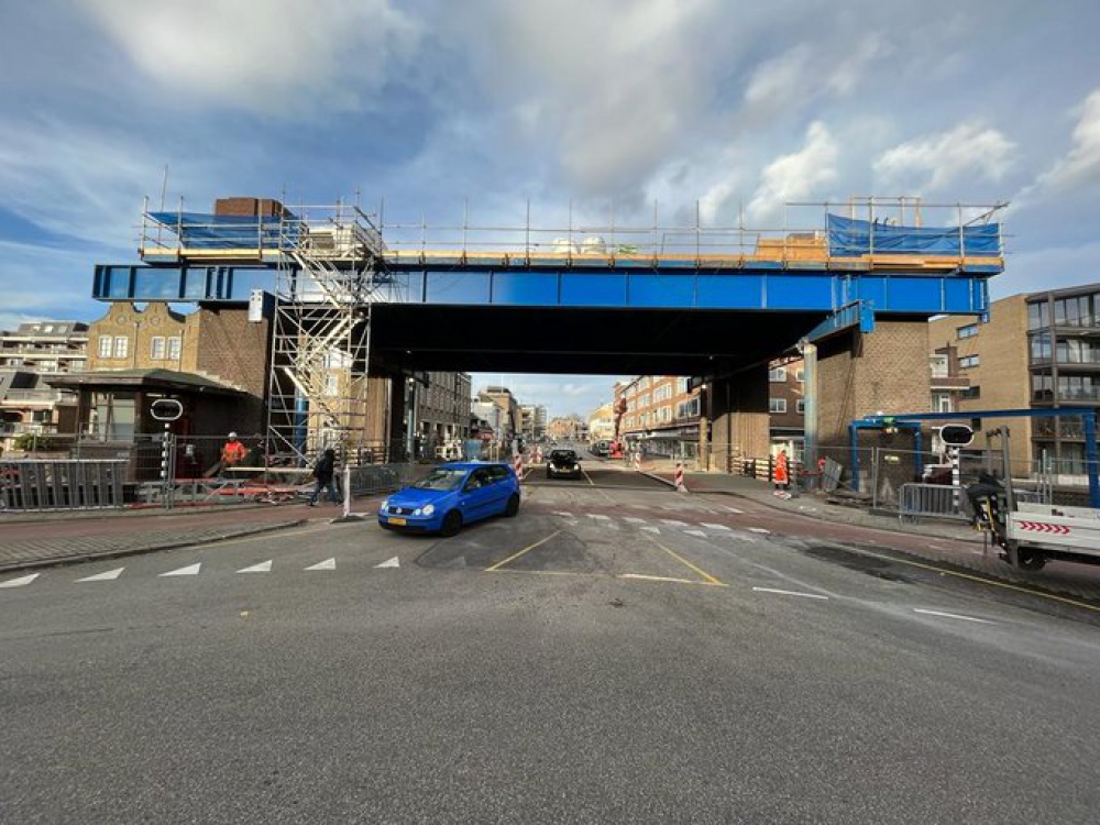 Oranjebrug weer 24 uur lang afgesloten