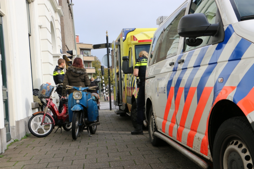 Een gewonde bij botsing tussen scooter en snorscooter