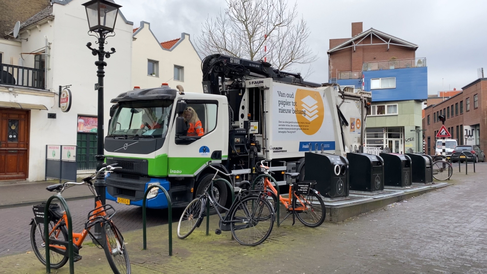 Vandalen vernielen vuilniswagens van Irado: zes voertuigen tijdelijk niet bruikbaar