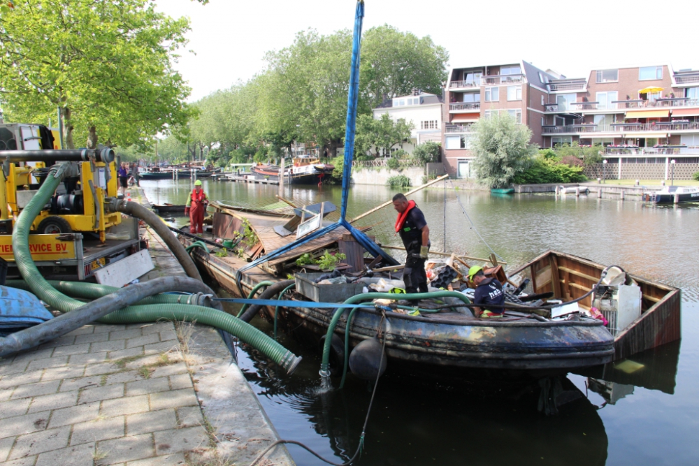 Plantenschuit eindelijk weer boven water