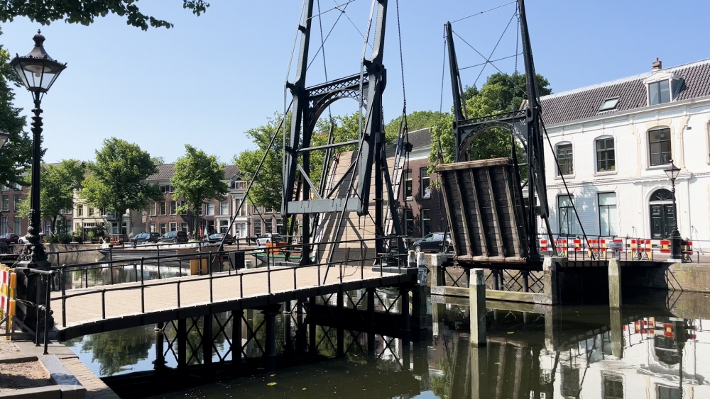 Monumentale Appelmarktbrug na maand nog steeds buiten gebruik: &quot;Breuk in het Museumkwartier&quot;