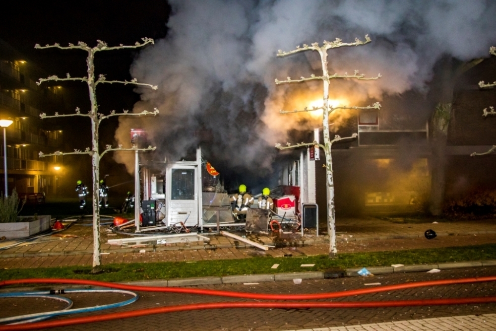 Verdachte snackbarbrand blijft langer vastzitten