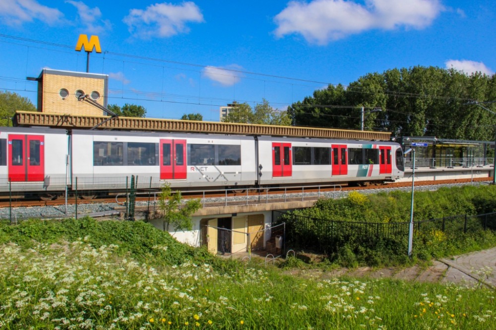 Testritten op Hoekse Lijn in volle gang