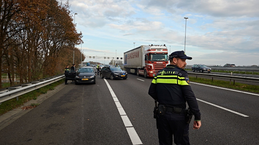 &#039;Rijdende drugsmarkt&#039; van Schiedammer door de politie van de weg gehaald