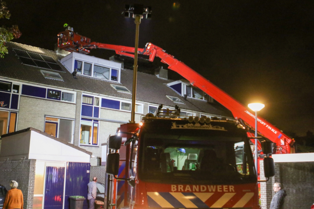 Brandweer druk met schoorsteenbrand in Noord