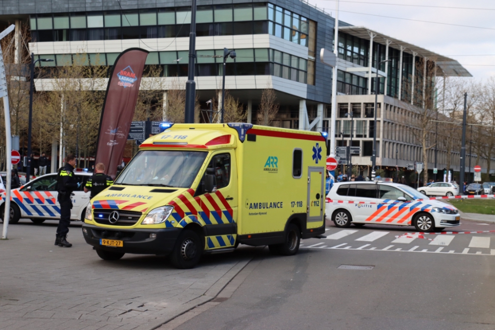 15-jarige Schiedammer gewond bij steekpartij in Rotterdam