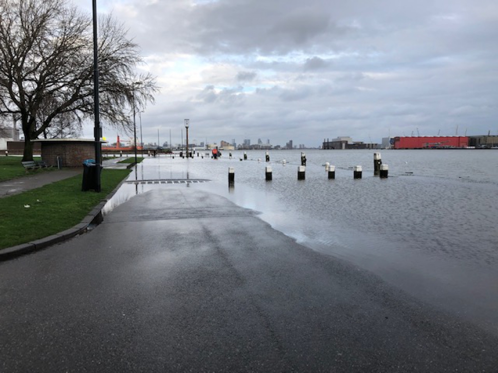 Opnieuw hoog water bij het Hoofd