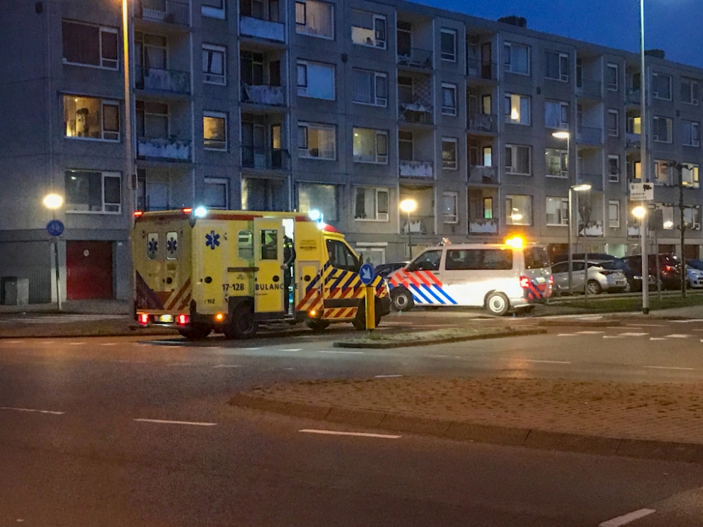 Fietser gewond na over de kop te zijn geslagen