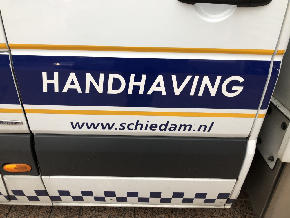 Handhaving neemt tank met lachgas in beslag