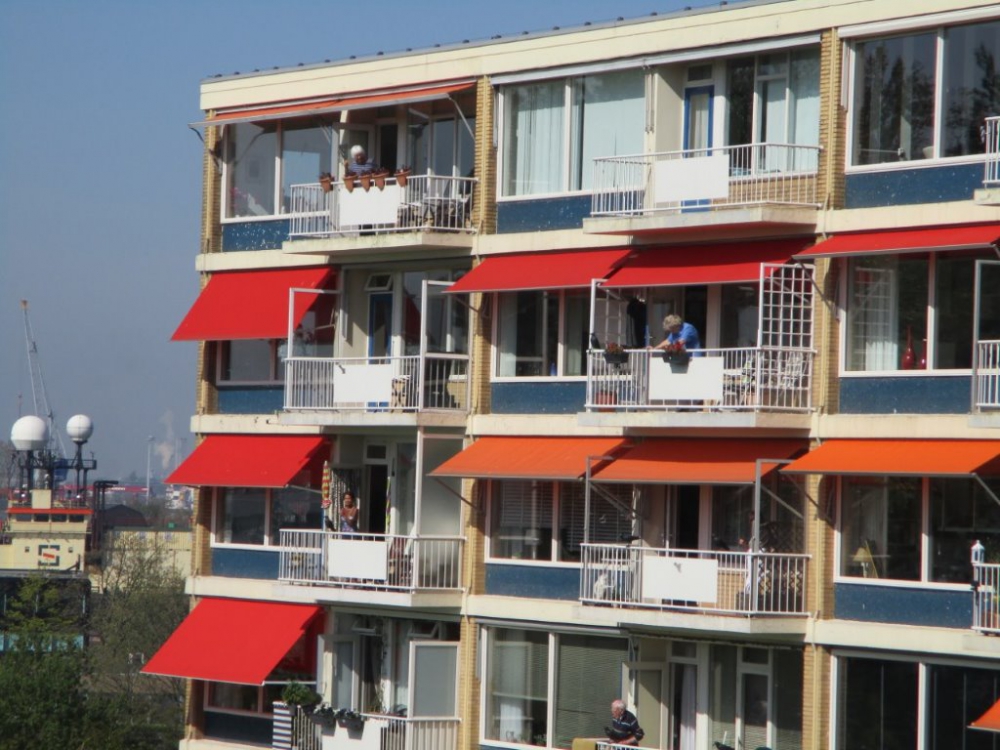 Balkon In Beweging in Schiedam-Zuid