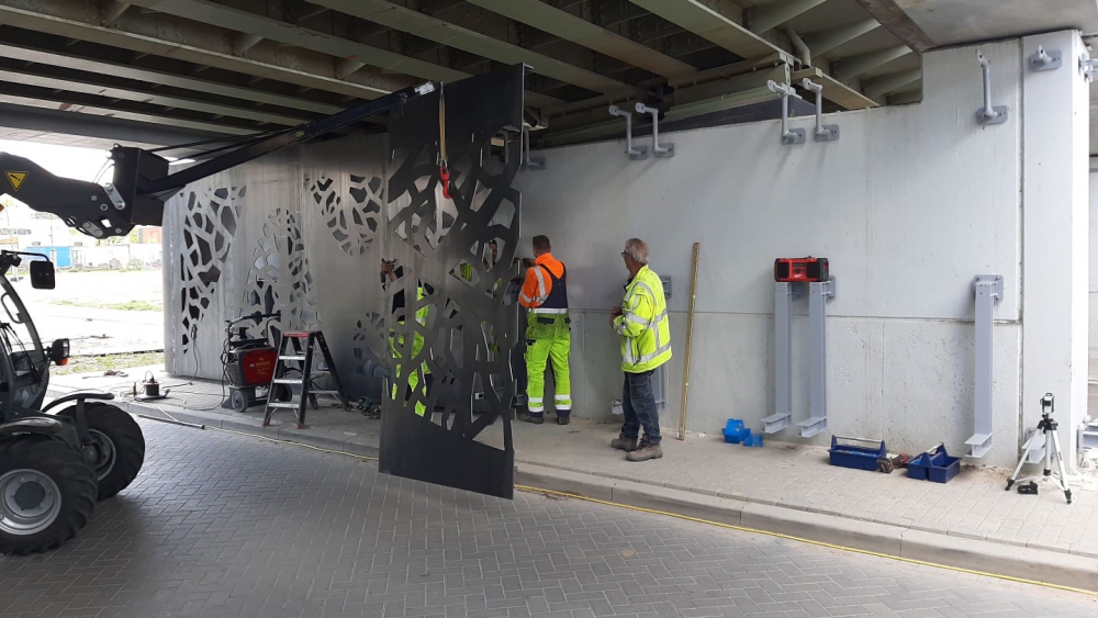 Lichtkunstwerk in tunneltje Parkweg