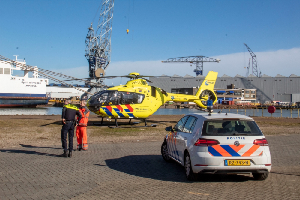 Inzet traumahelikopter voor medisch incident aan de Karel Doormanweg