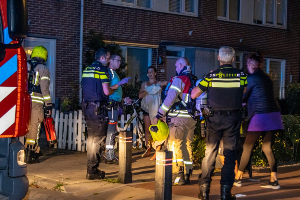 Hoverboard ontvlamt spontaan in woning Muiderslotstraat