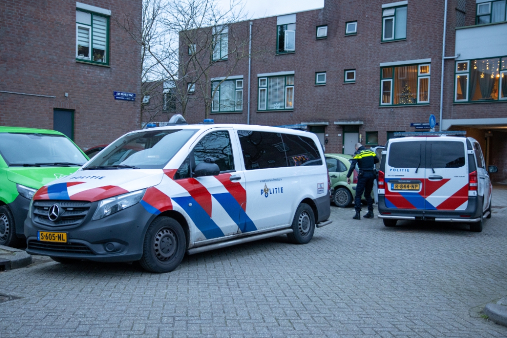 Buurtbewoner ziet kerstboombrand aan voor autobrand