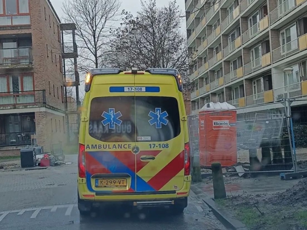 Politie treft vrouw aan in woning tussen dode muizen en afval