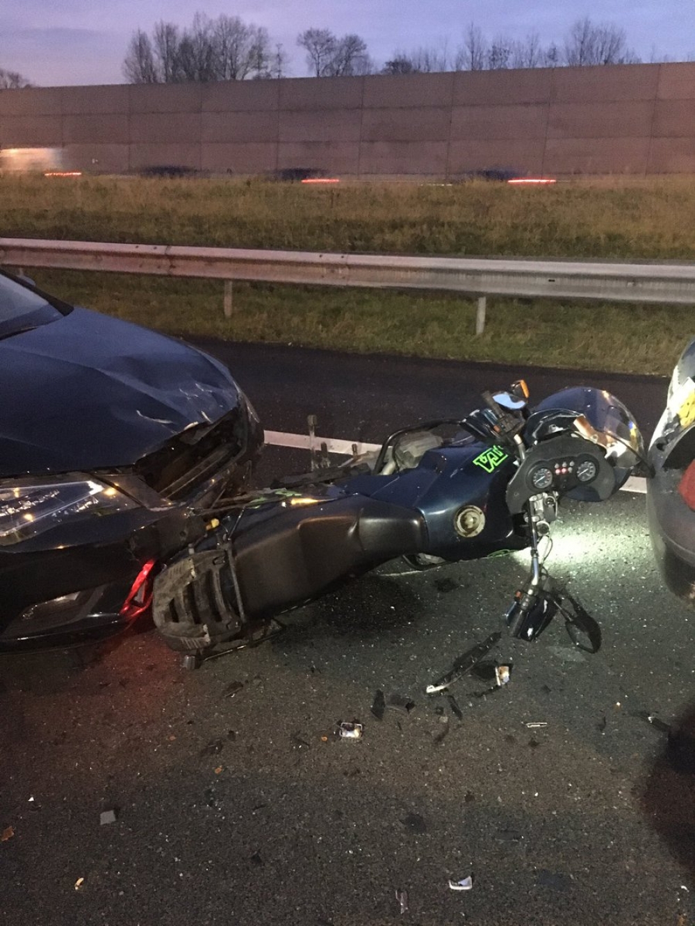 Beneluxtunnel dicht na ongeval met motorrijder