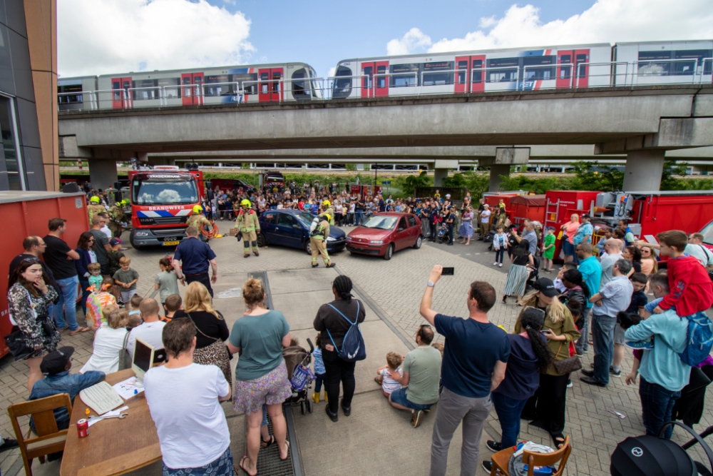 Open Dag brandweer Schiedam druk bezocht