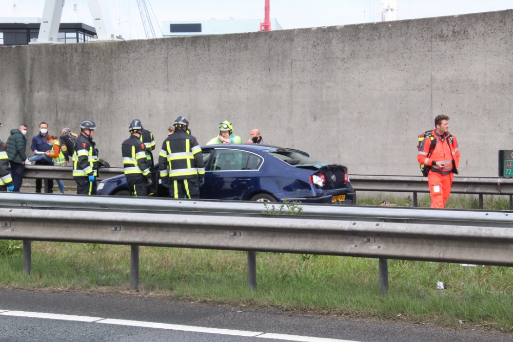 Meerdere gewonden bij aanrijding op de A4 net na de Beneluxtunnel