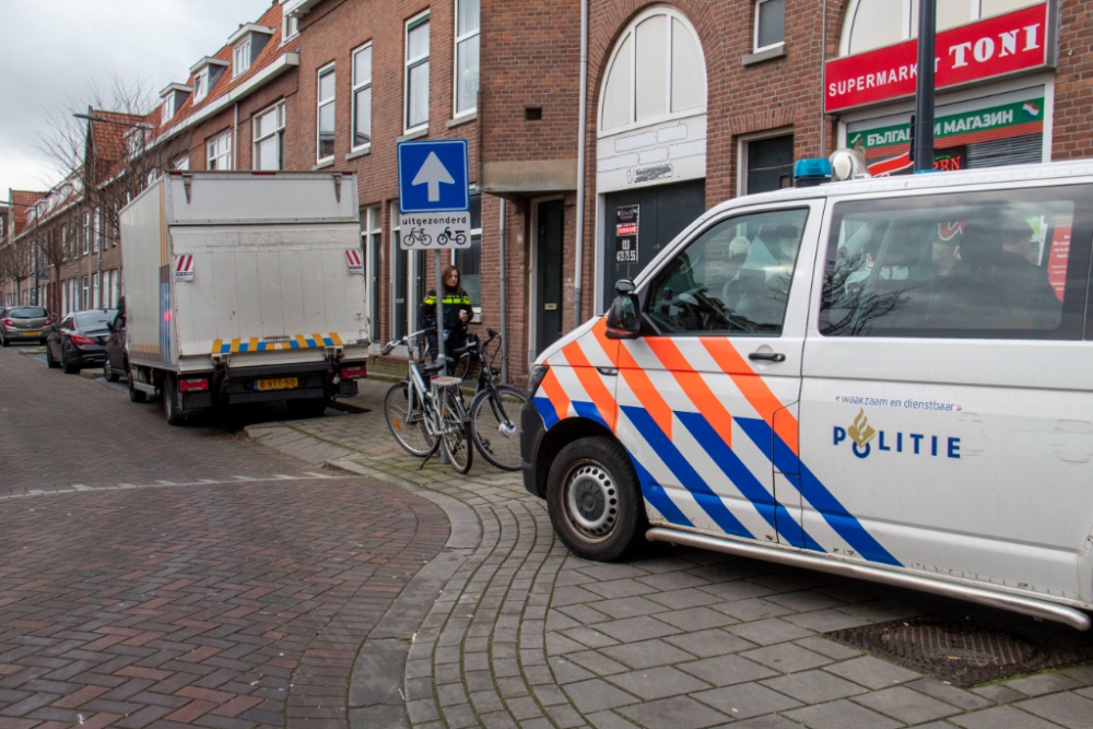 Hennepkwekerij ontmanteld in woning in de Nicolaas Beetsstraat