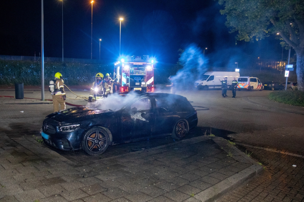 Taxi in de fik in Schiedam