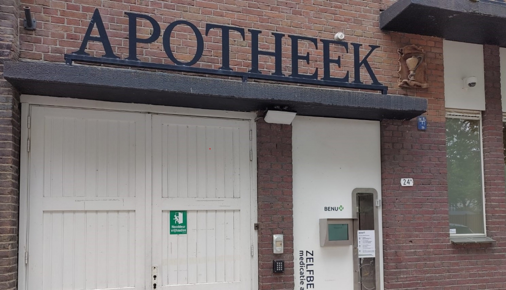 Ongemak bij apotheek, tijdelijk geen medicijnen door gesloten rolluik