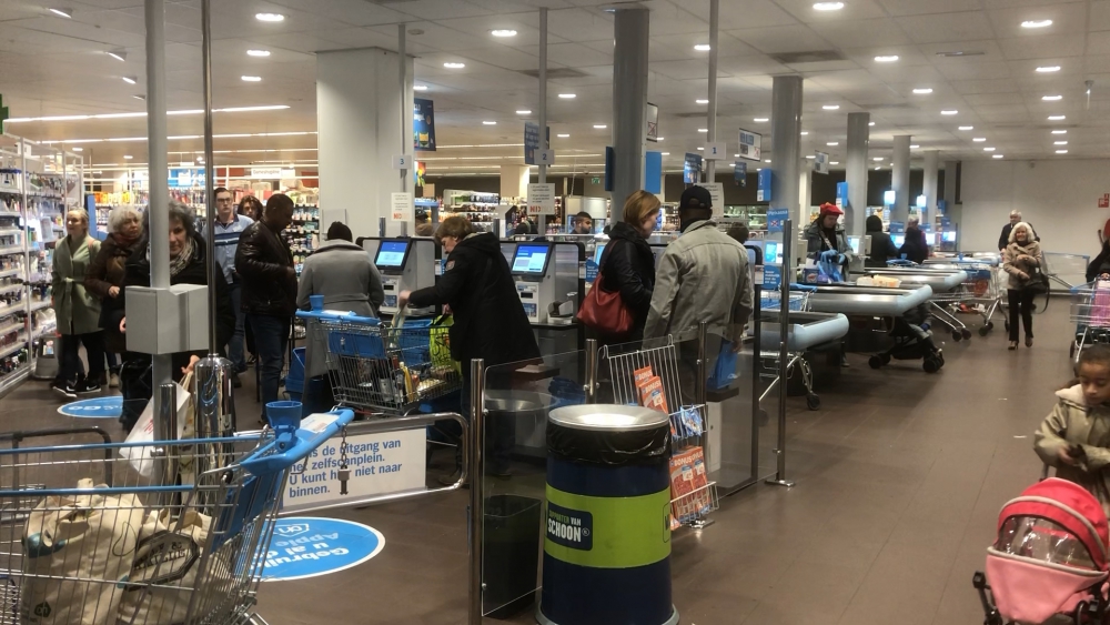 Supermarkten moeten maatregelen nemen, vaak te druk