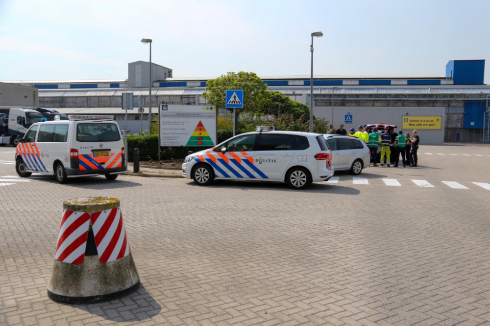 Vlaardingse kunstmestfabriek stilgelegd nadat verkeerde lading in tank was gelost