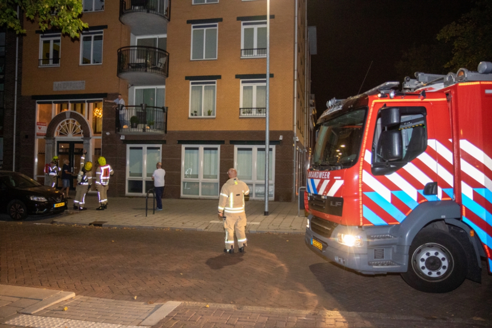 Brand op balkon van woning aan de Nieuwe Haven